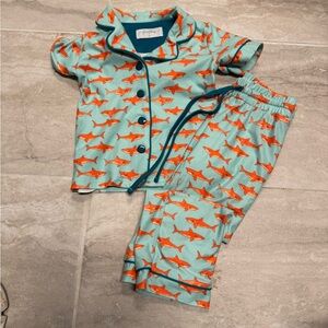 Sweet honey Shark Print Kids Pajamas - Orange and Blue 2T